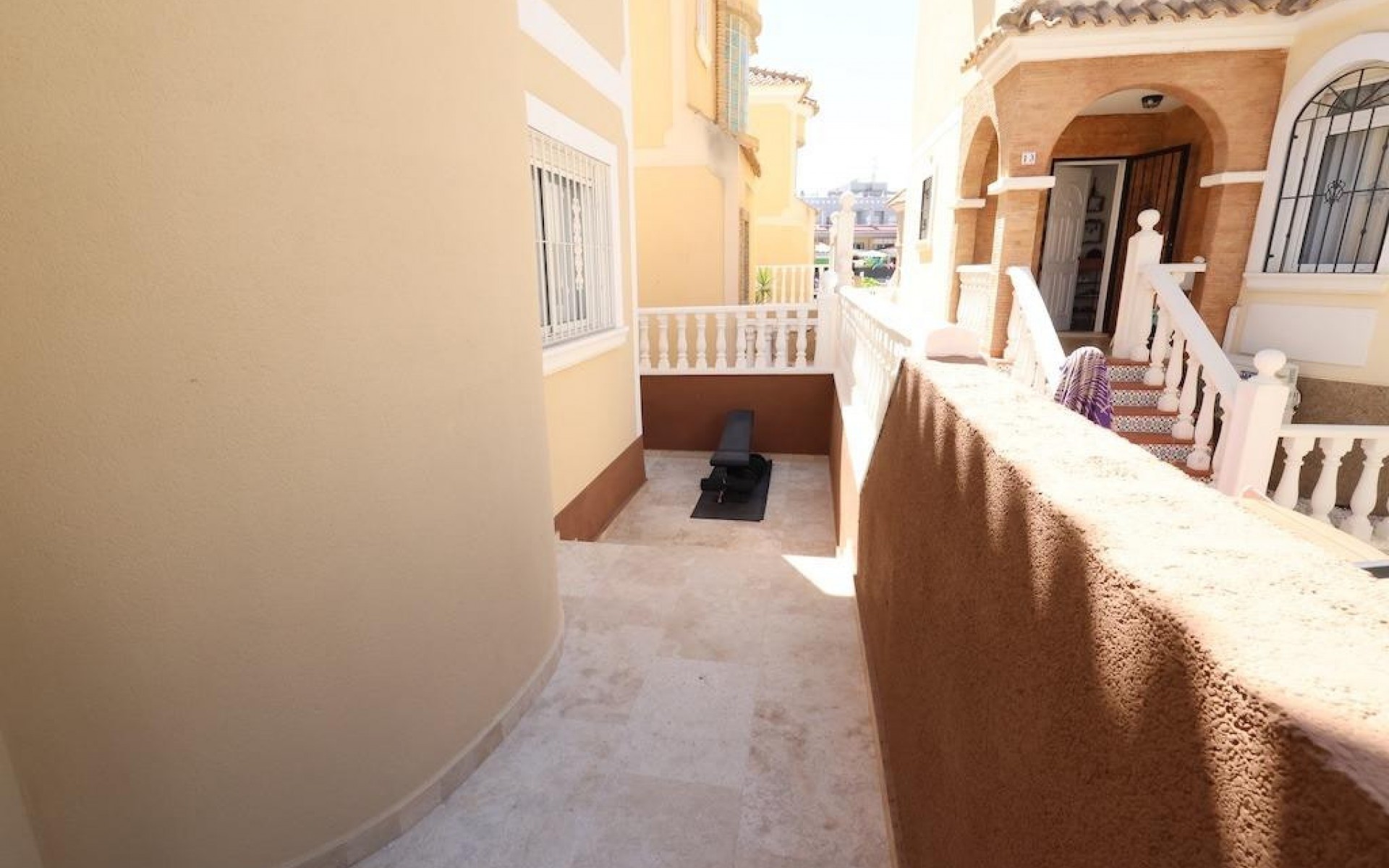  - Villa - 