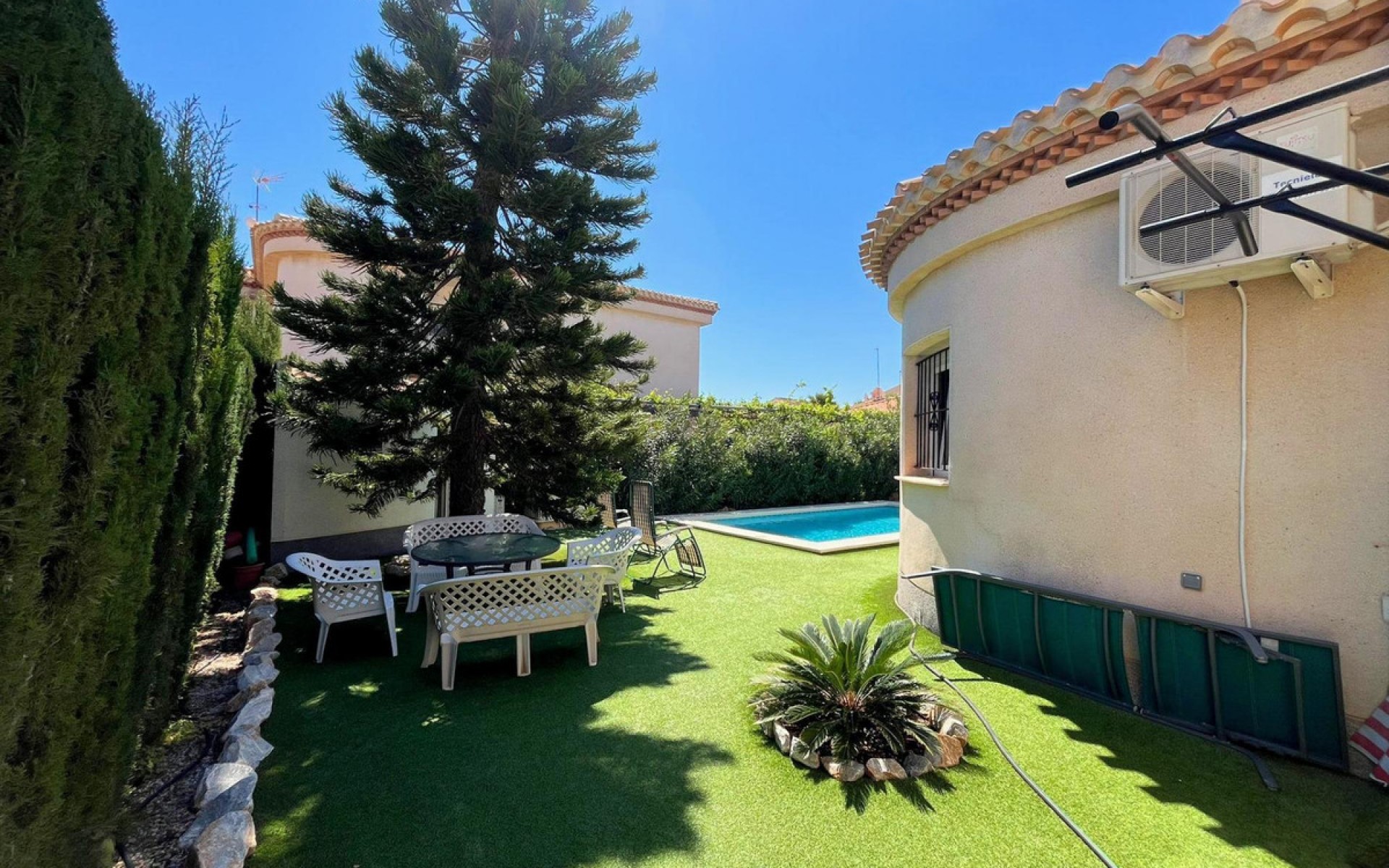  - Villa - 