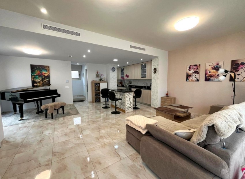  - Villa - 