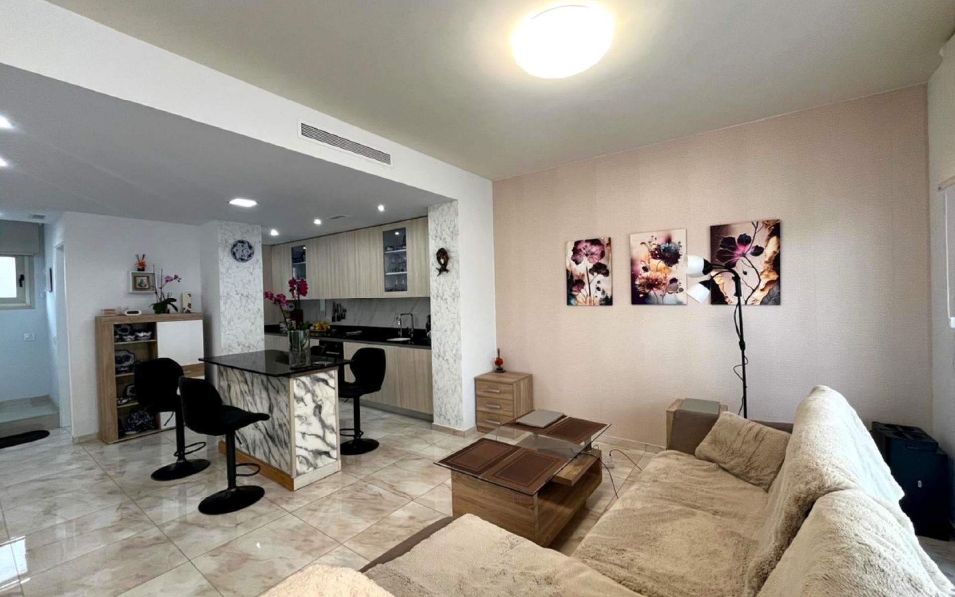  - Villa - 