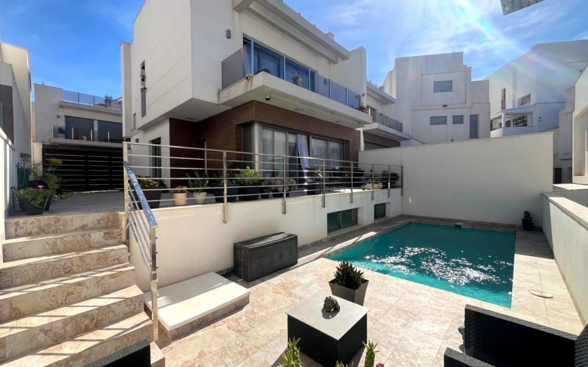  - Villa - 