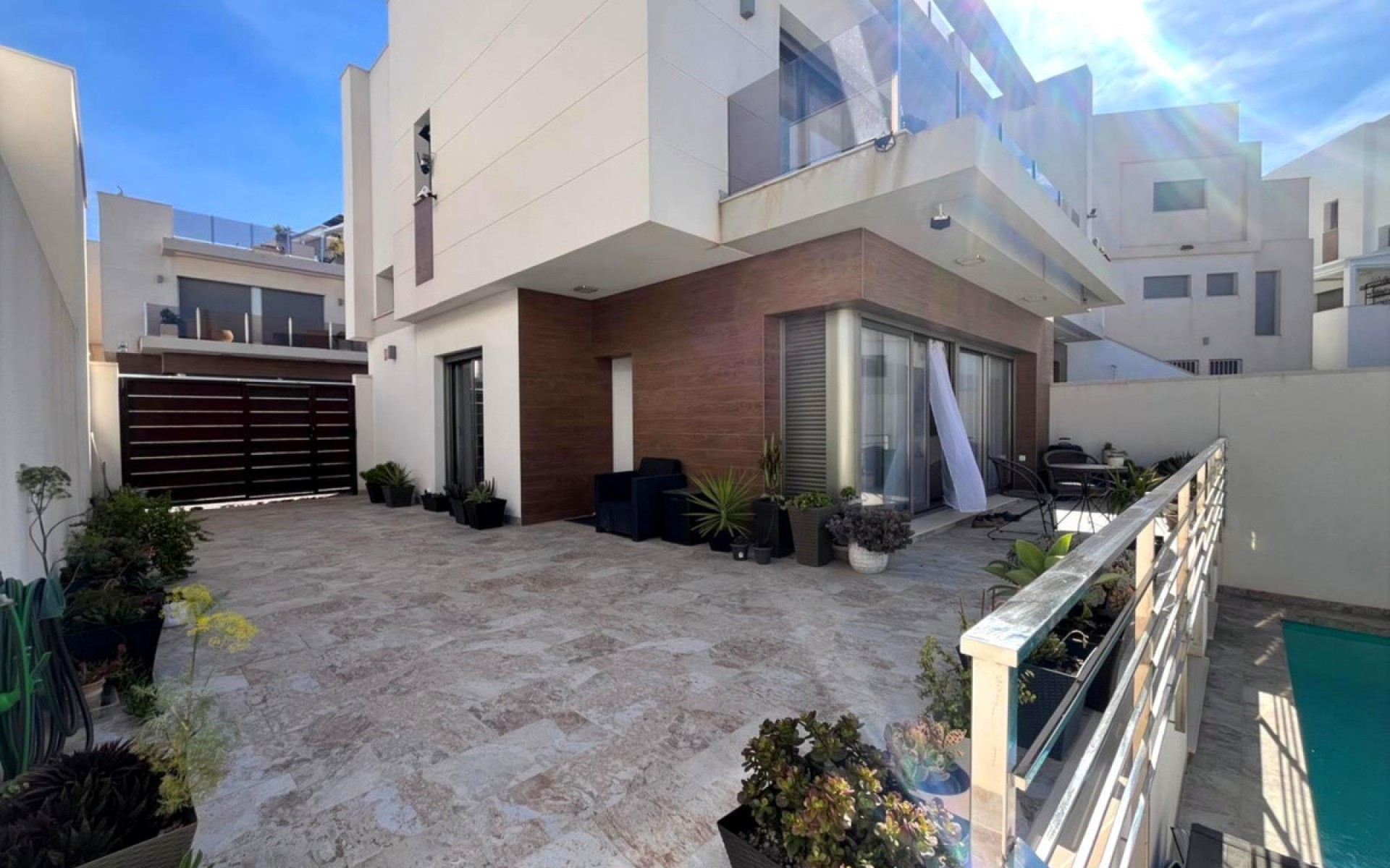  - Villa - 