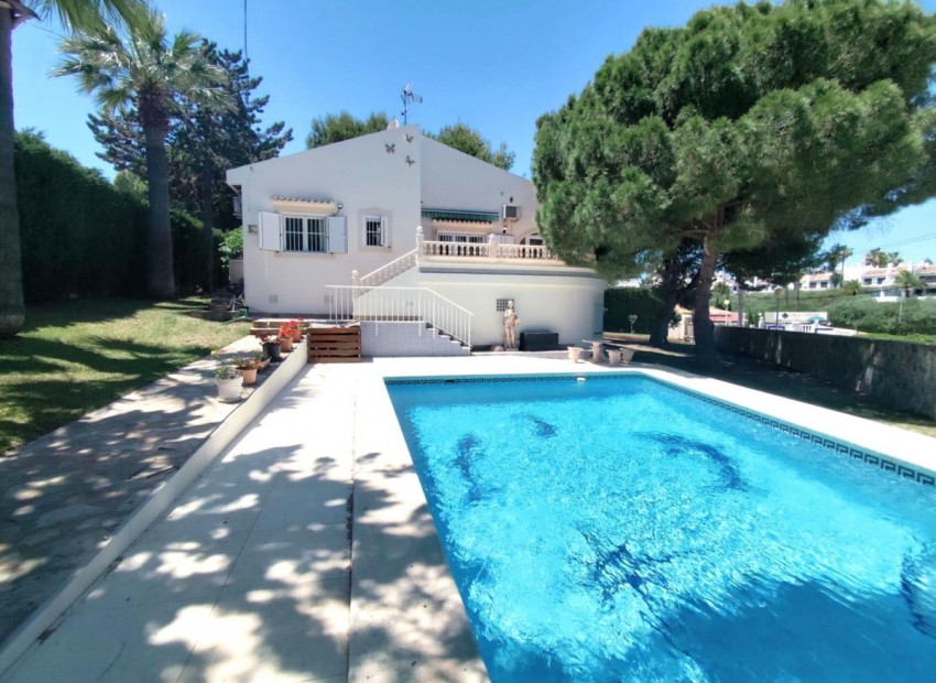  - Villa - 