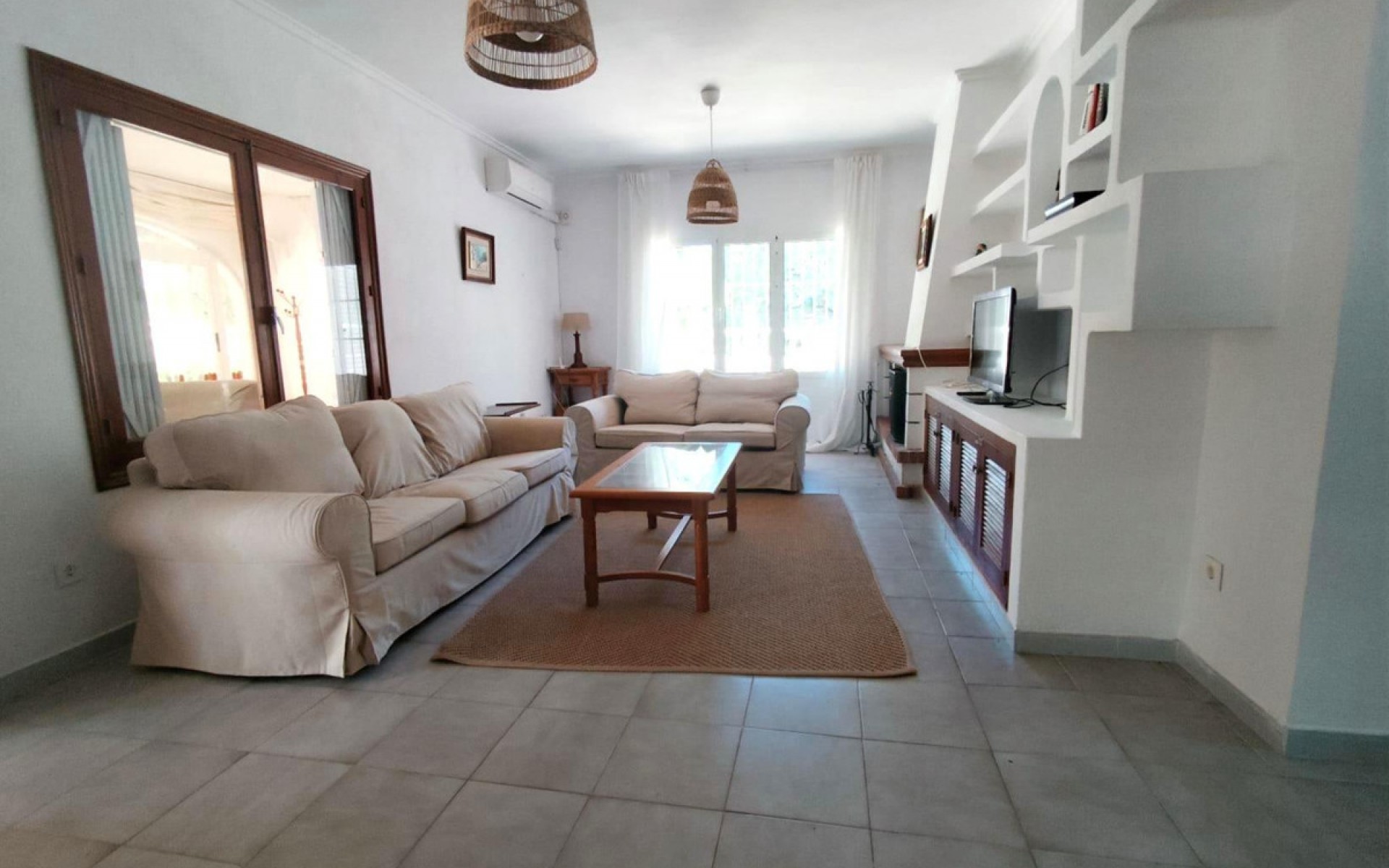  - Villa - 
