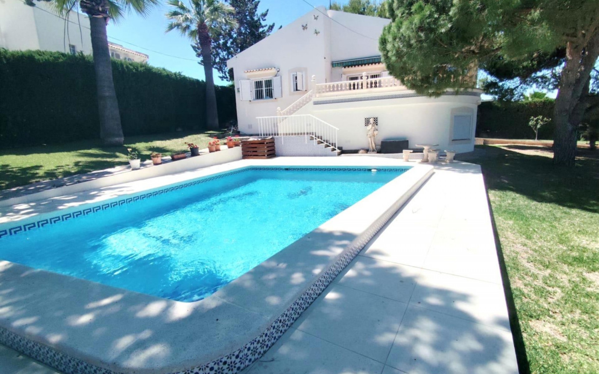  - Villa - 