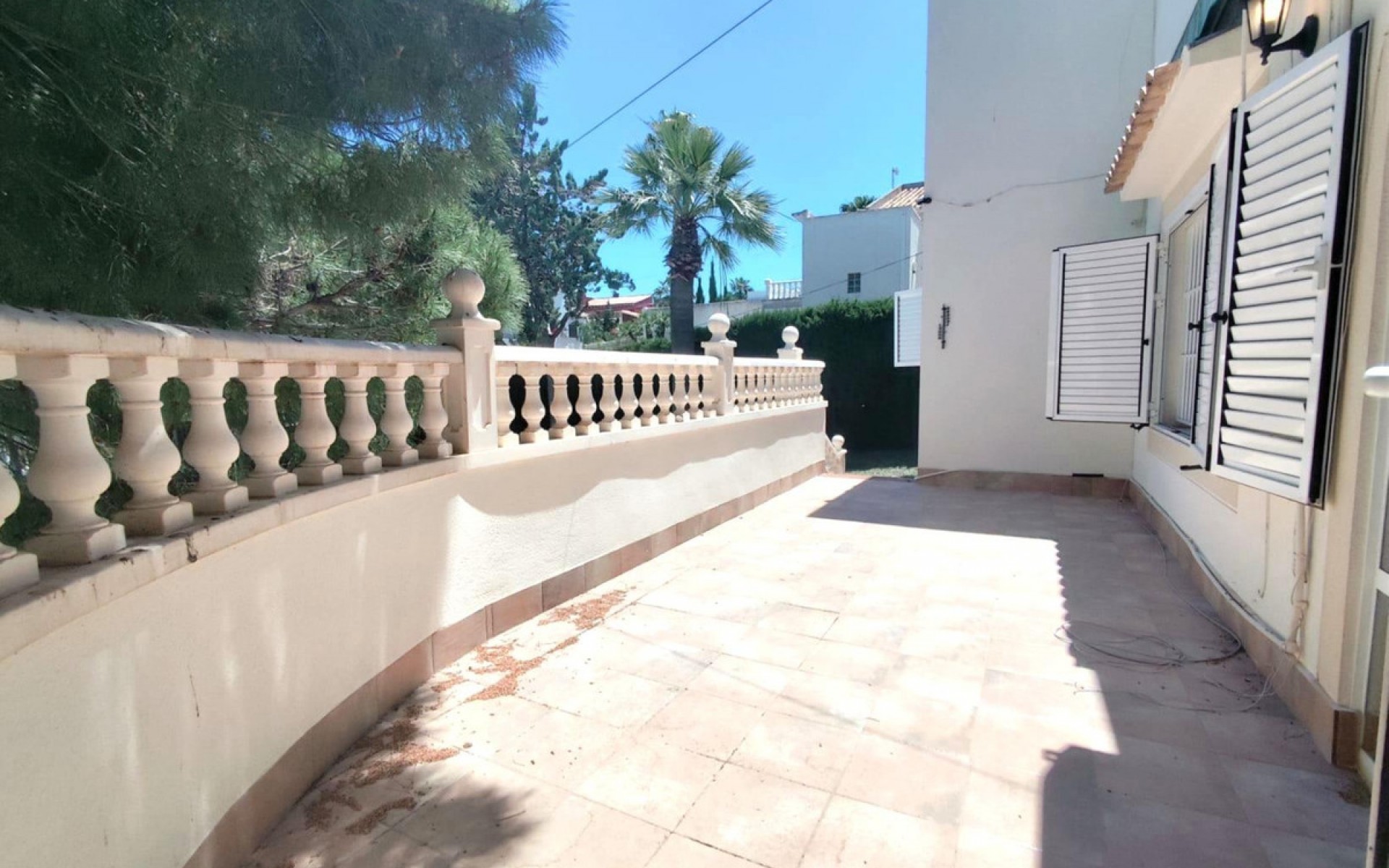  - Villa - 