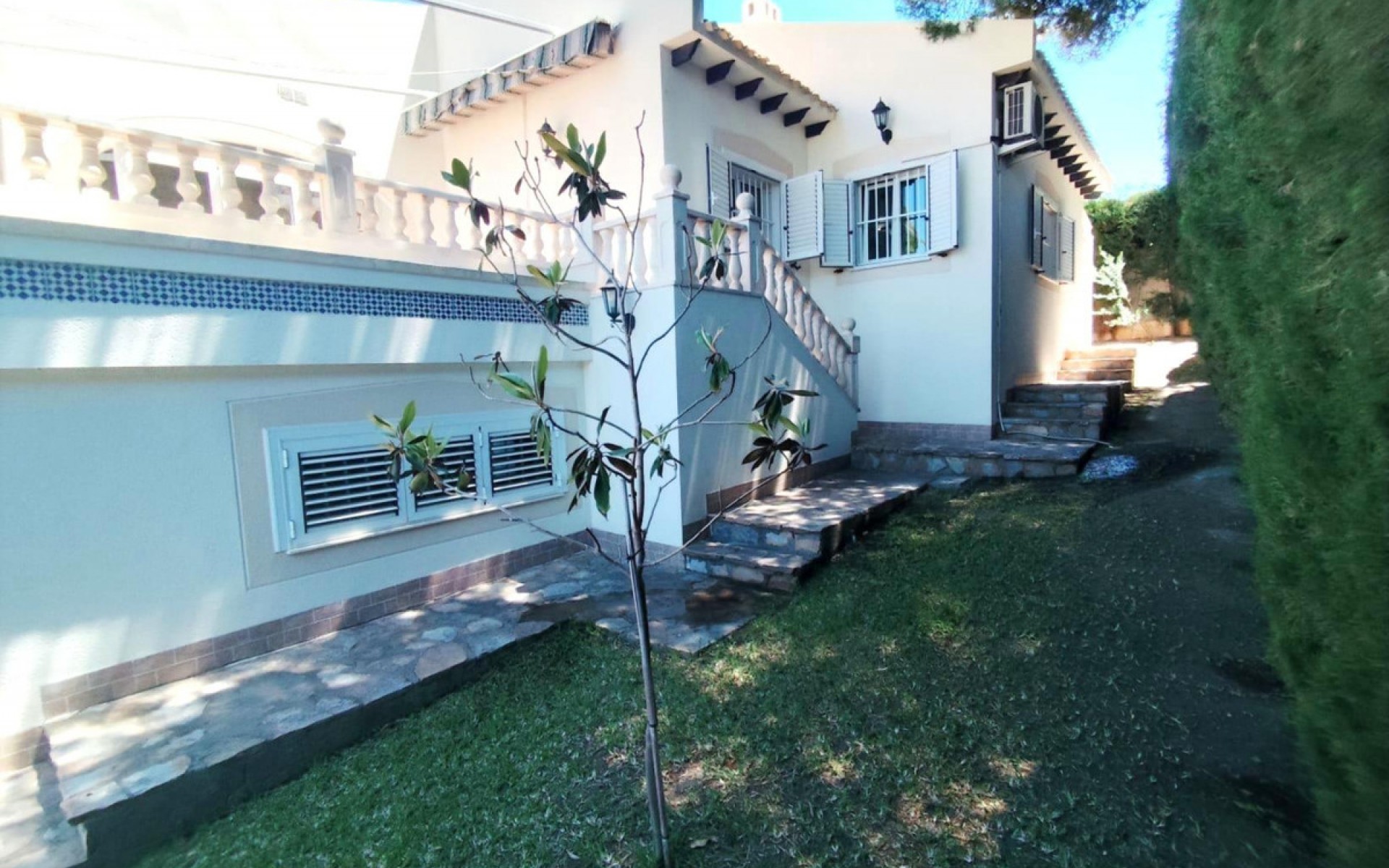  - Villa - 