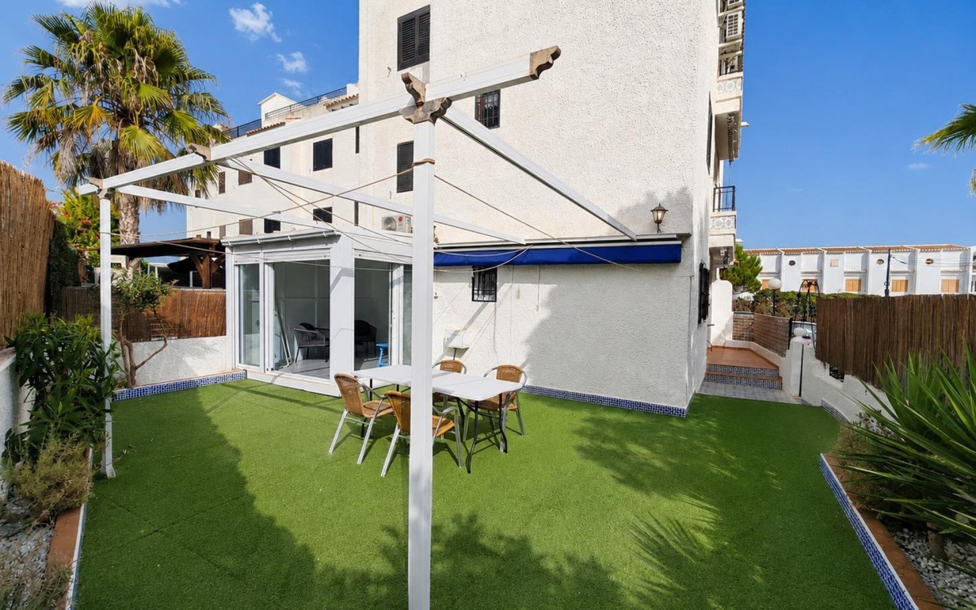  - Villa - 