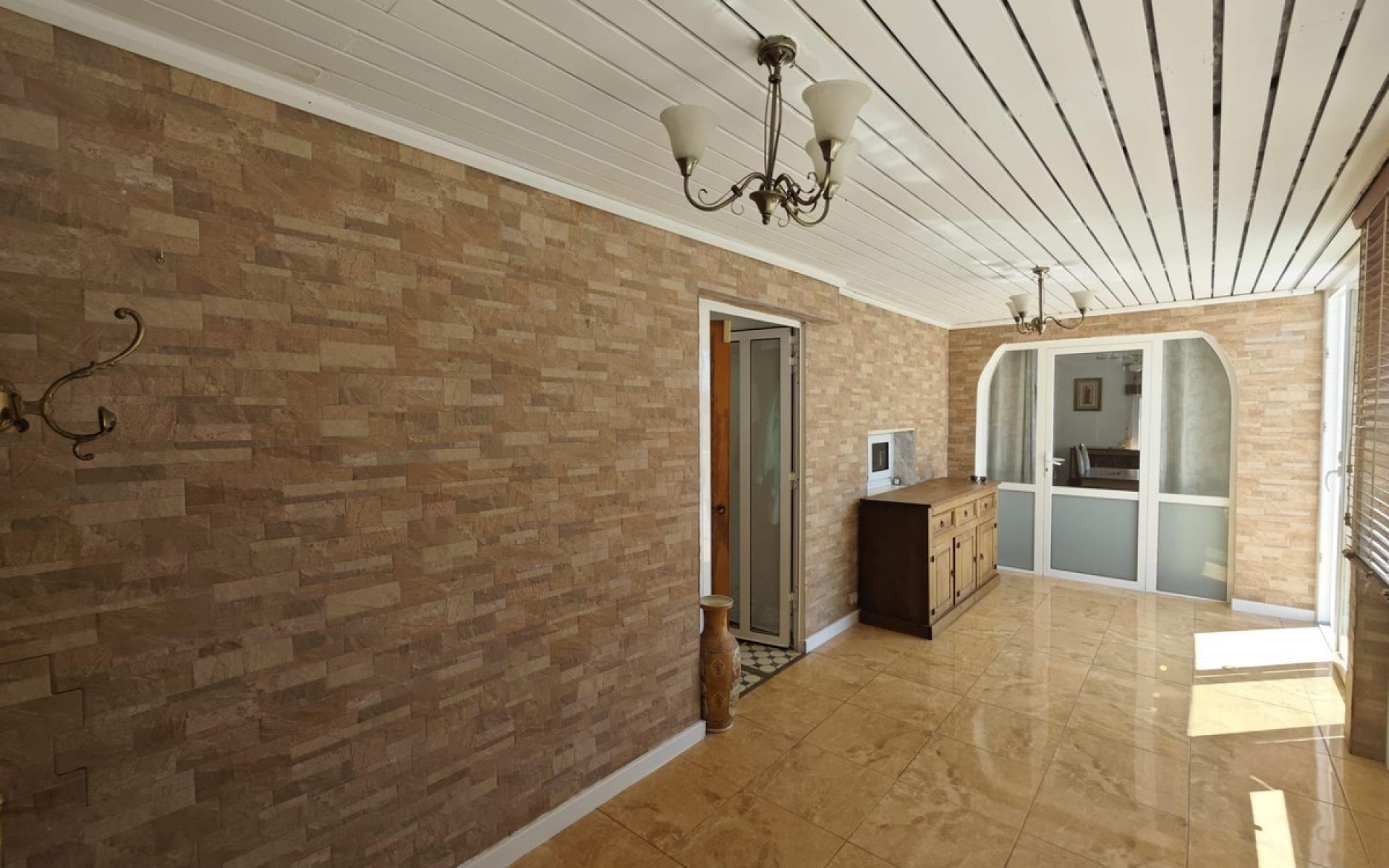  - Villa - 