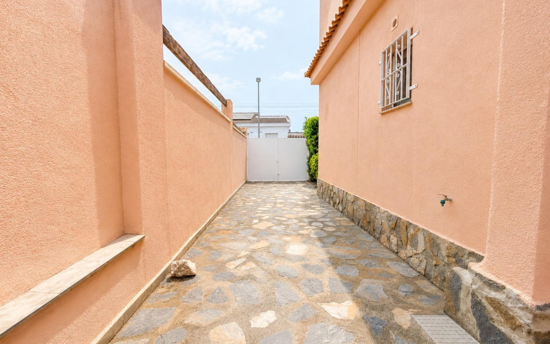  - Villa - 