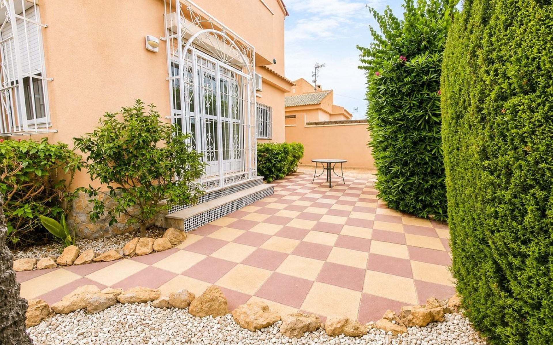 - Villa - 