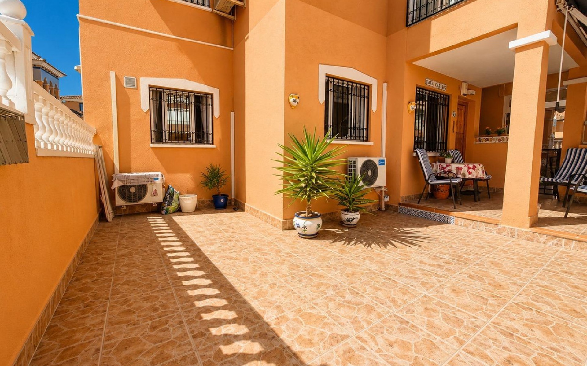  - Villa - 