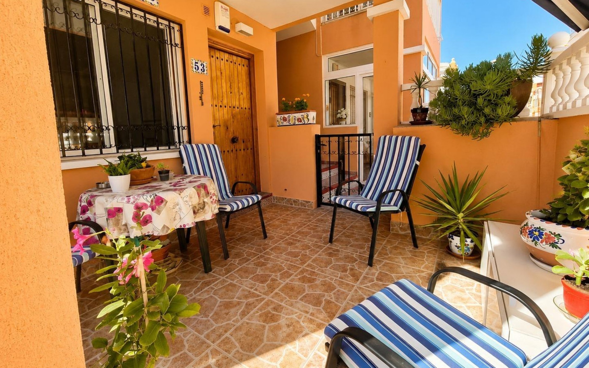  - Villa - 