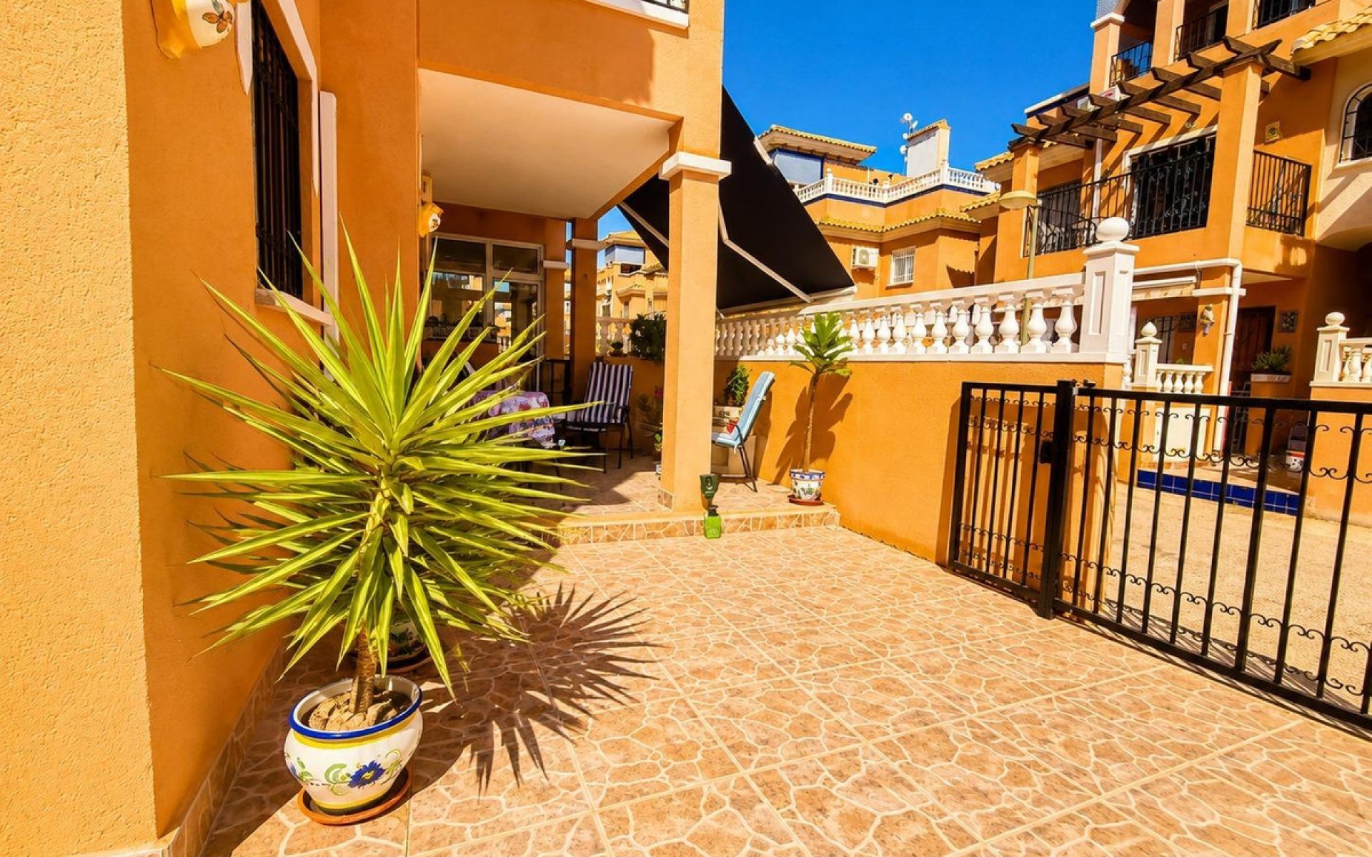  - Villa - 