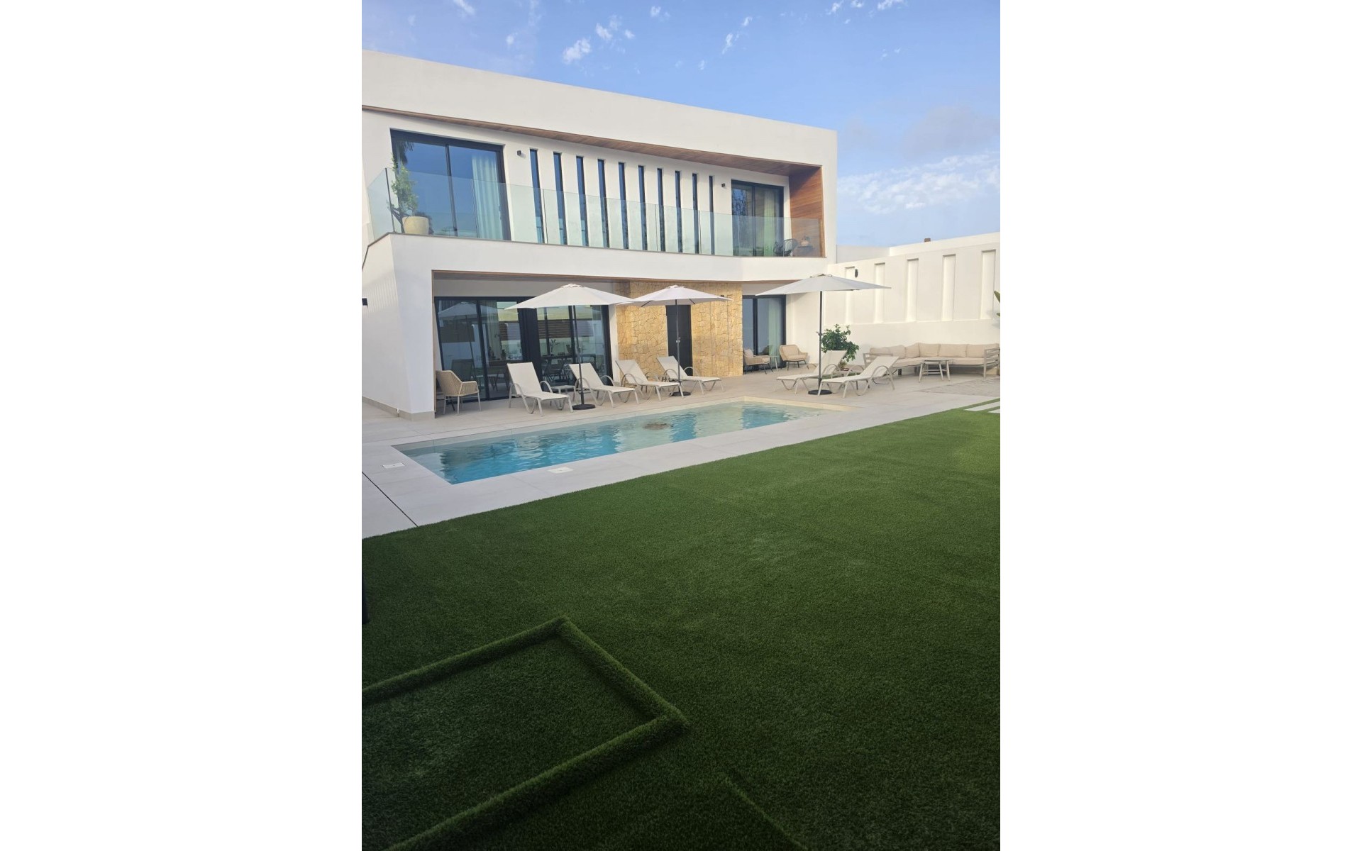 - Villa - 