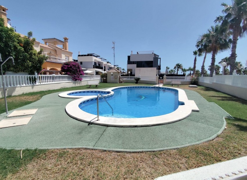  - Villa - 