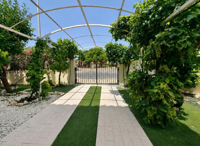  - Villa - 