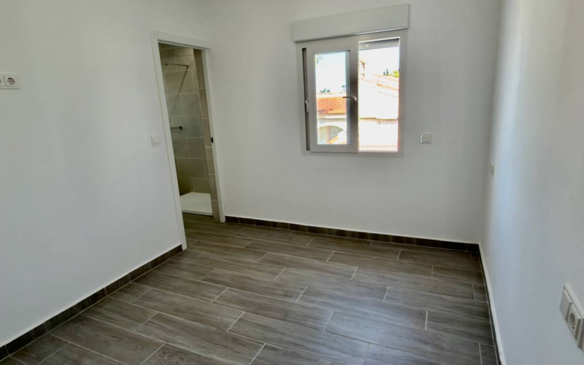  - Villa - 