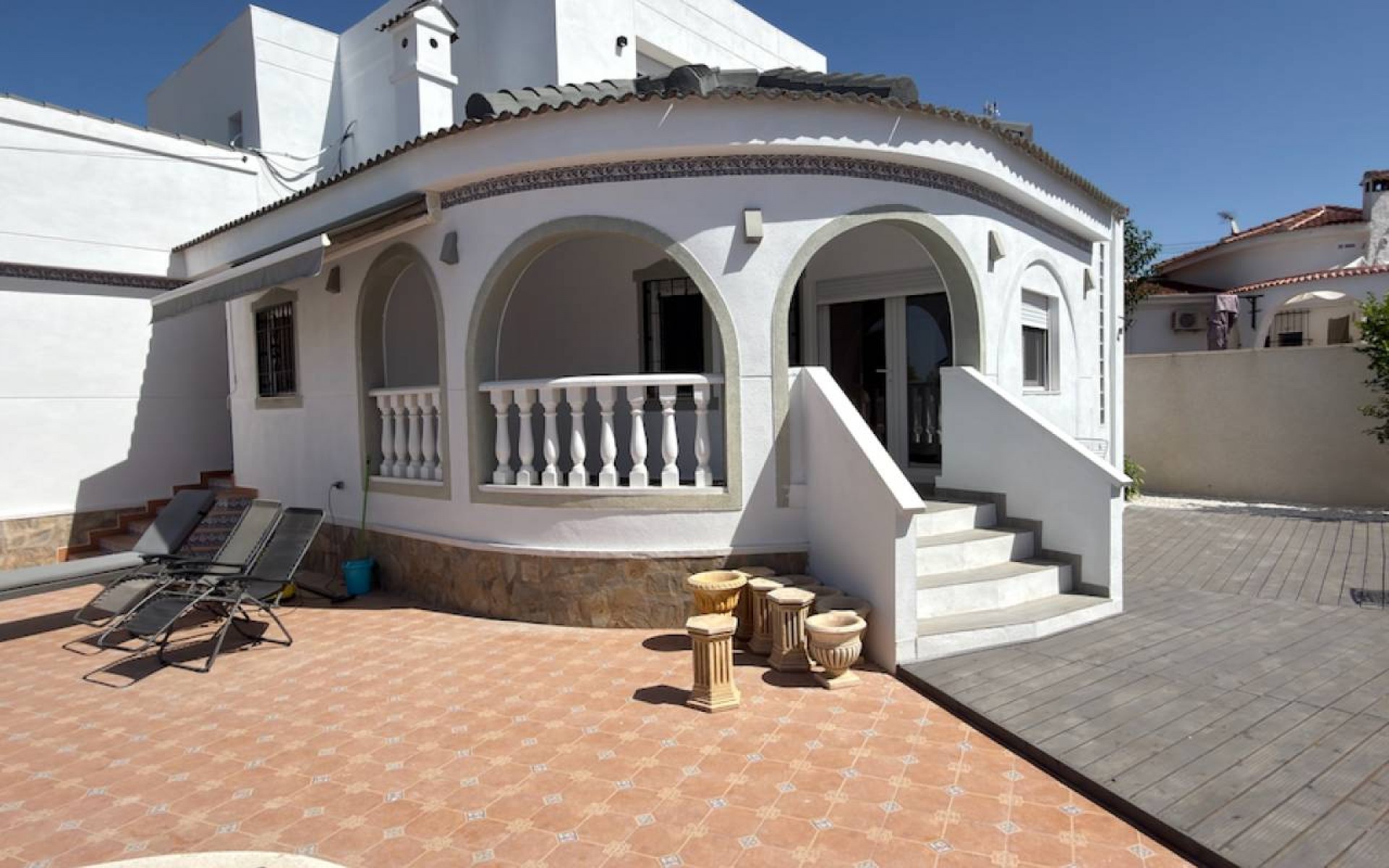  - Villa - 