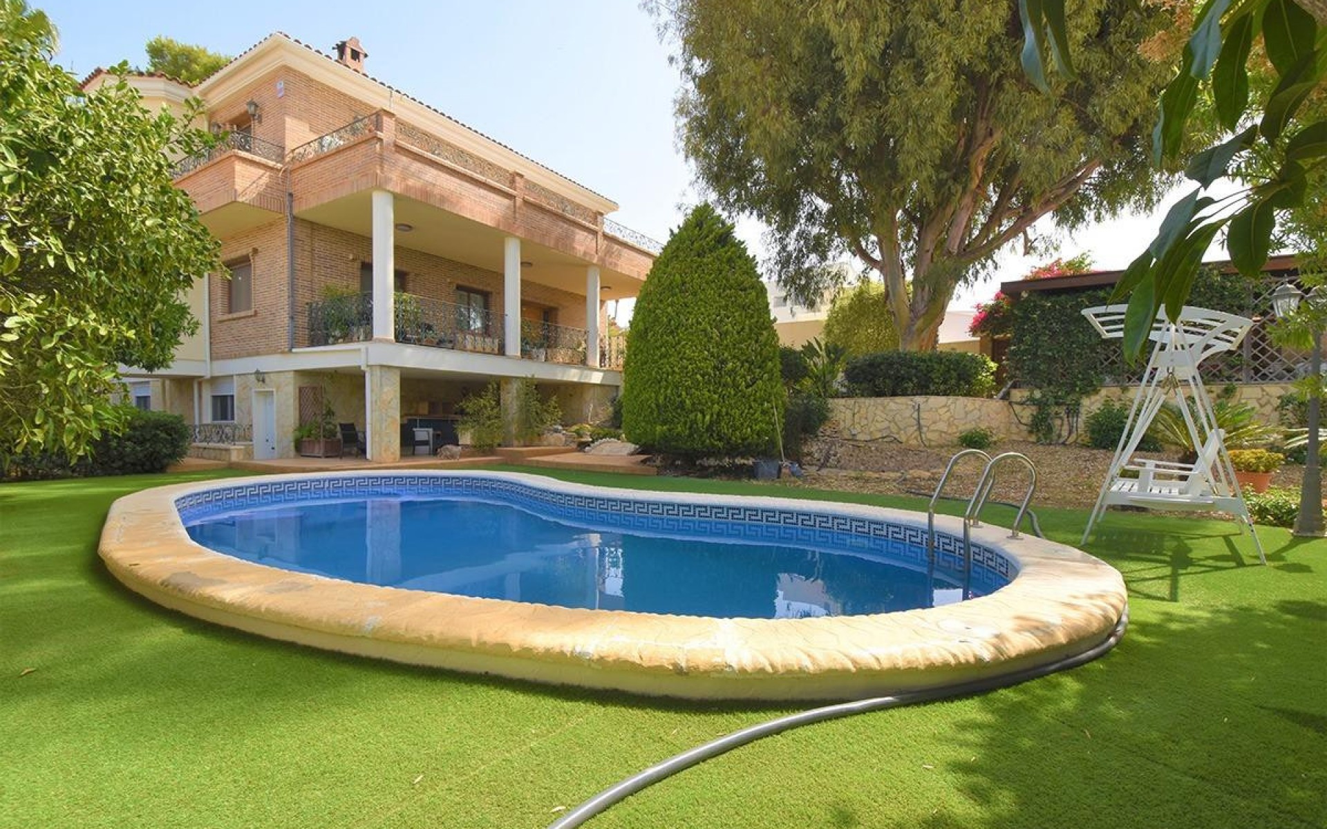  - Villa - 