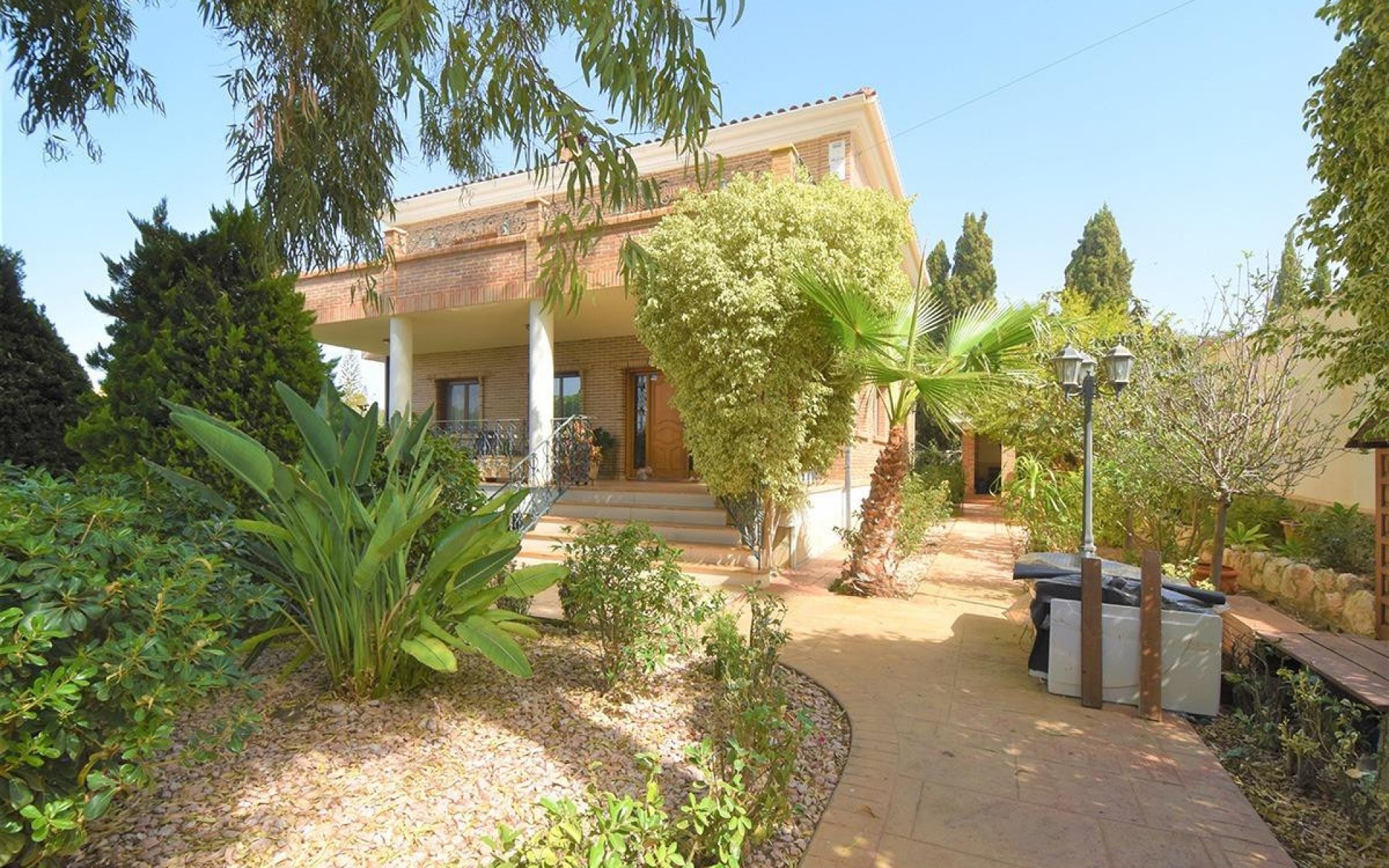  - Villa - 