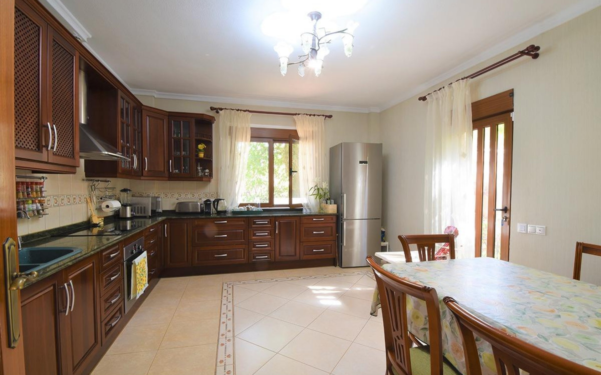  - Villa - 