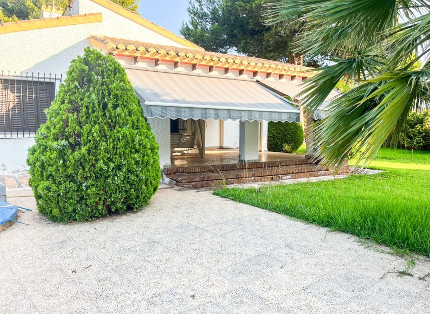  - Villa - 