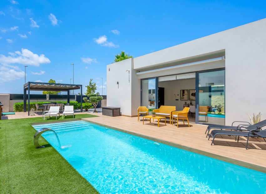  - Villa - 