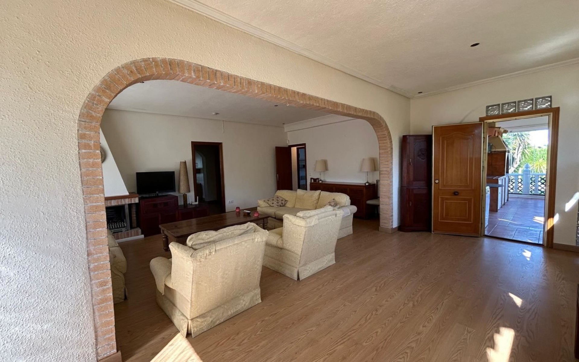  - Villa - 