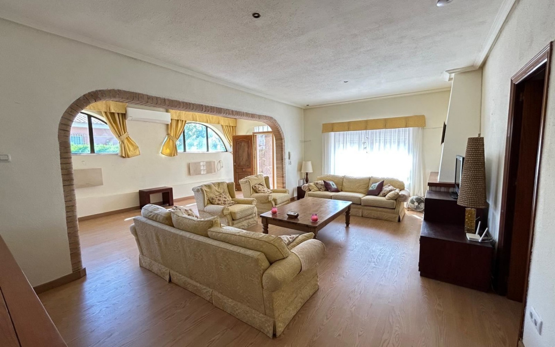  - Villa - 