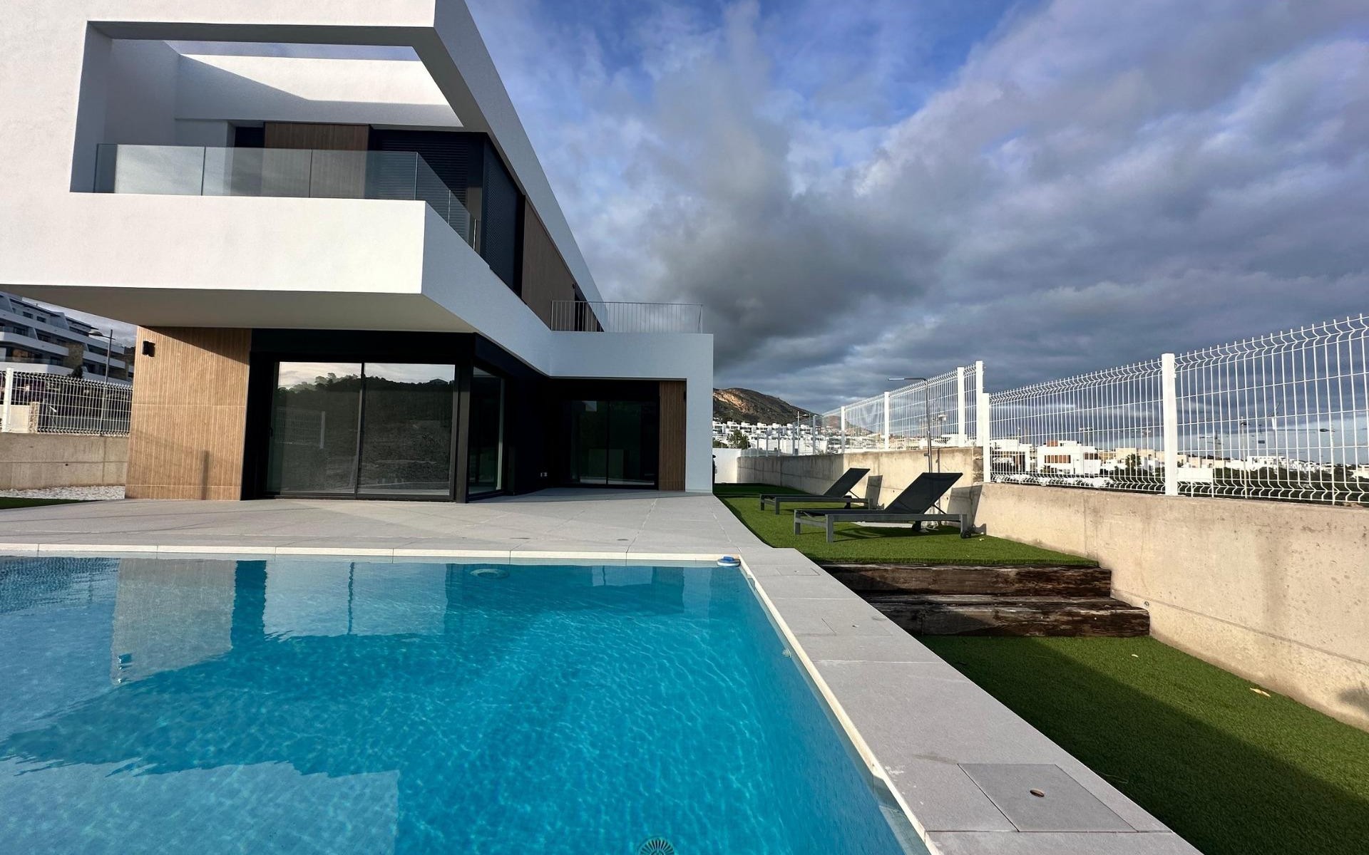  - Villa - 