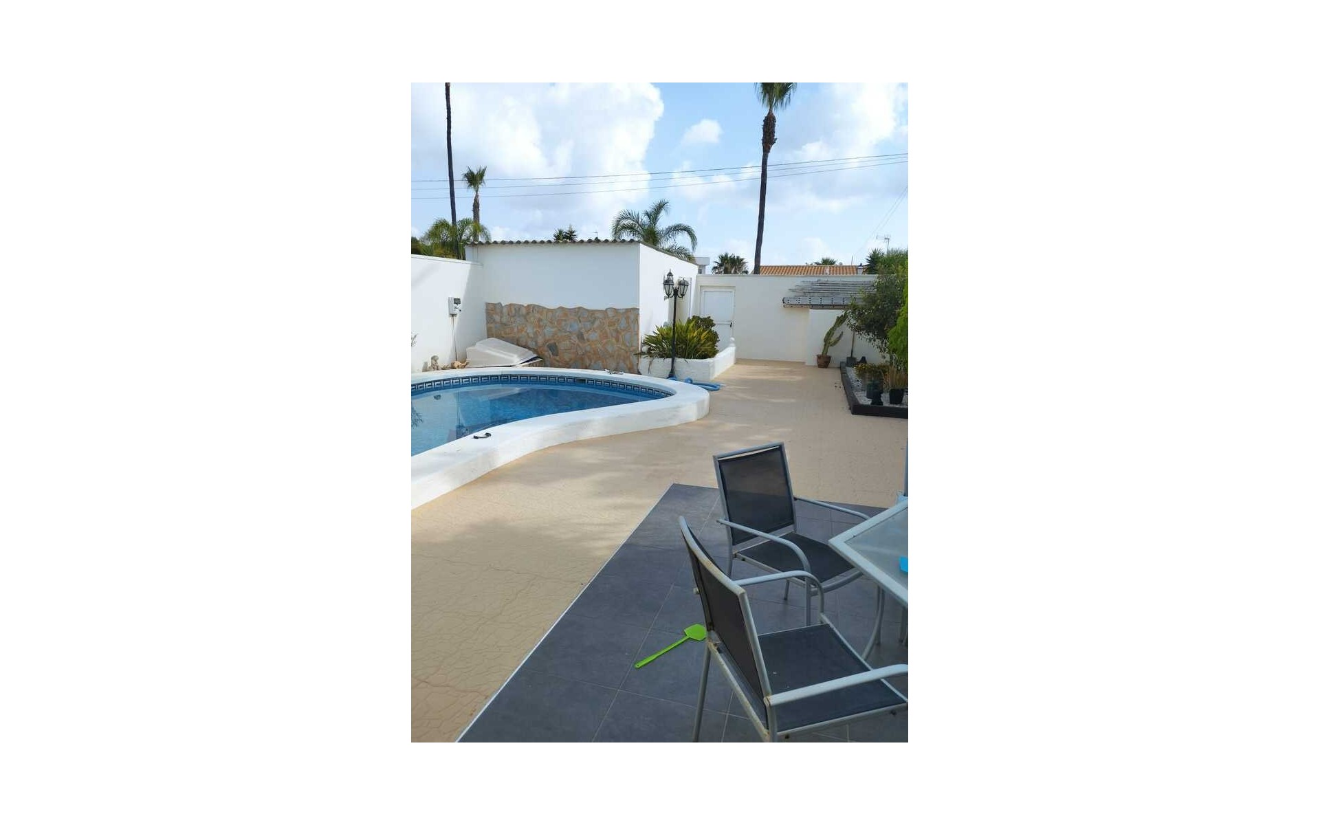  - Villa - 