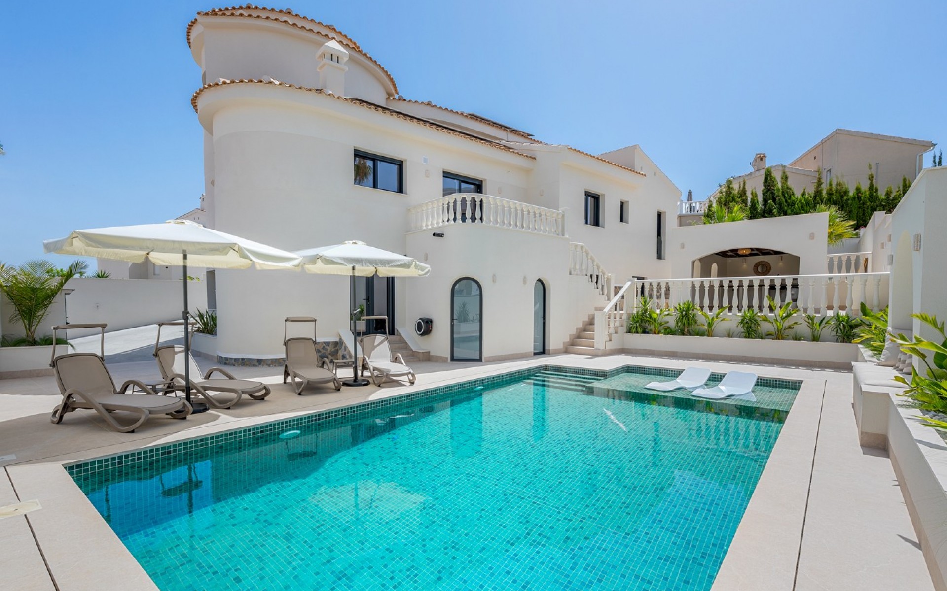  - Villa - 