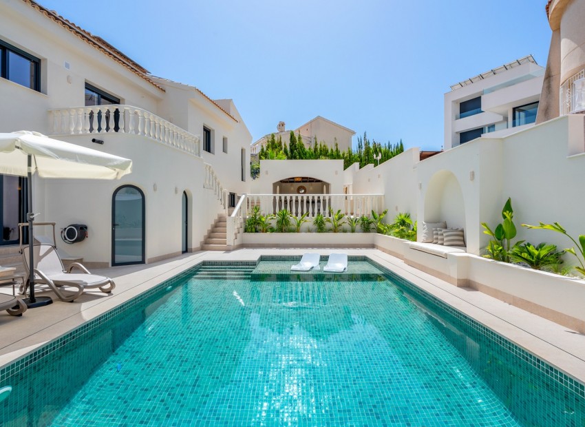  - Villa - 