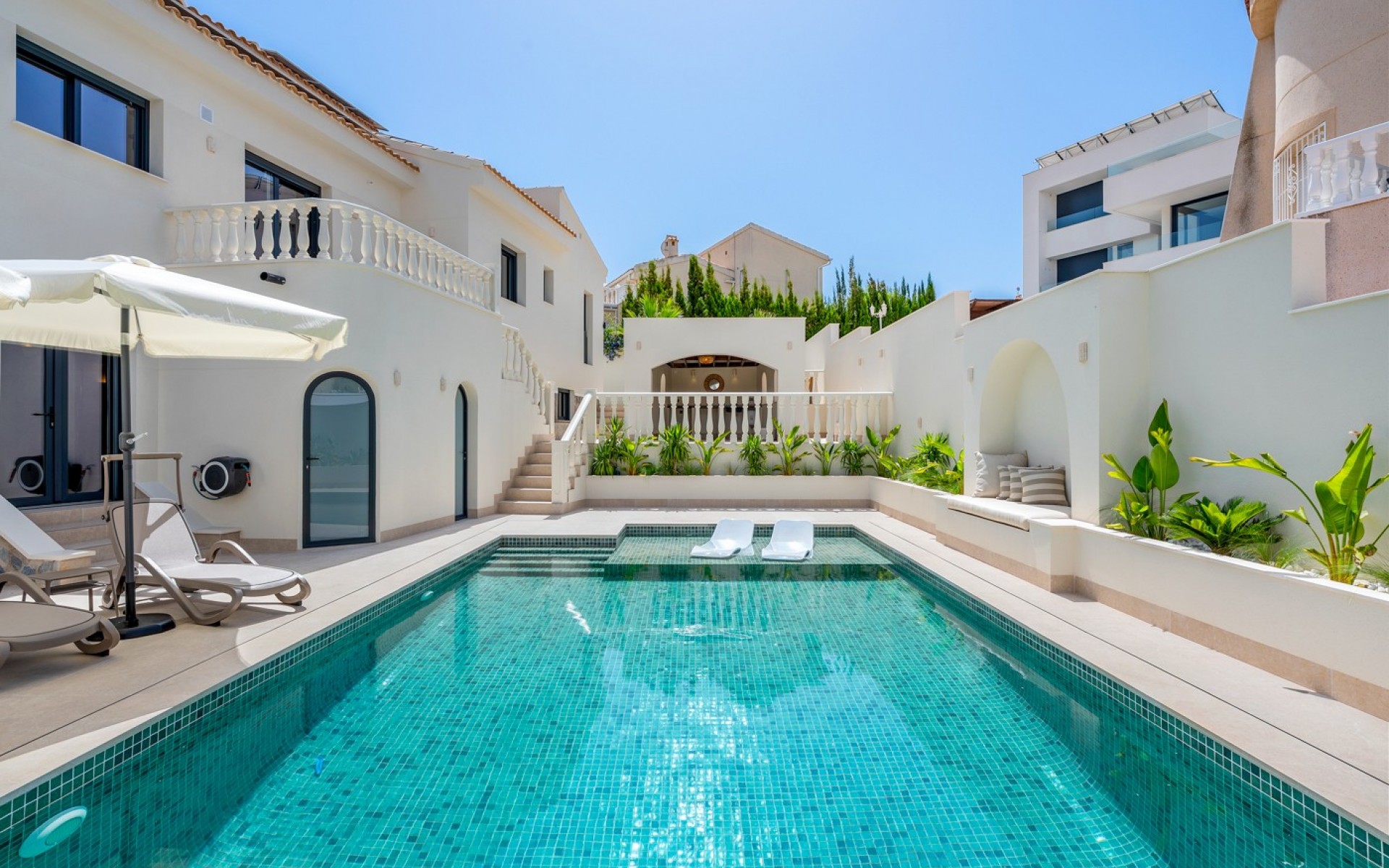  - Villa - 