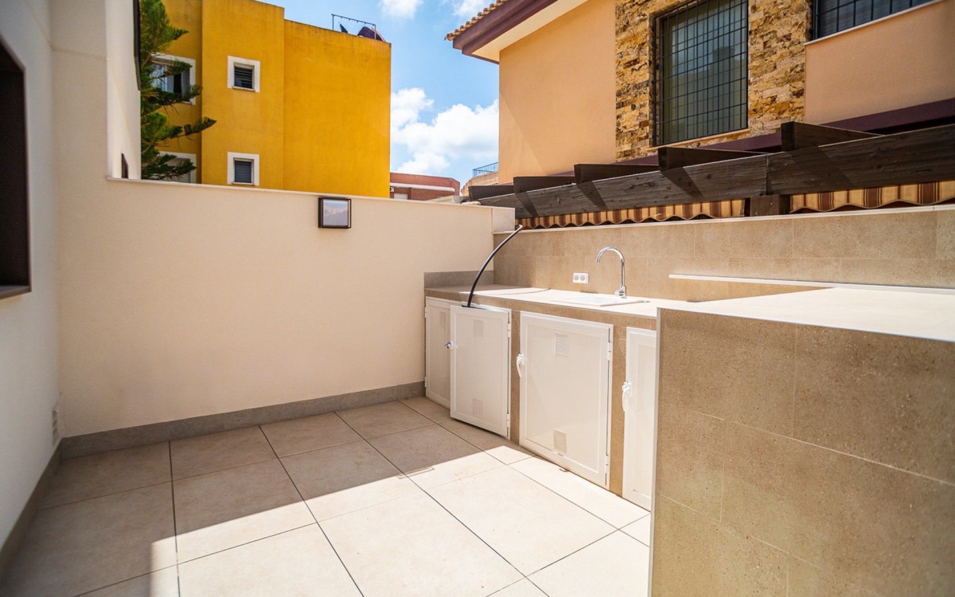  - Villa - 