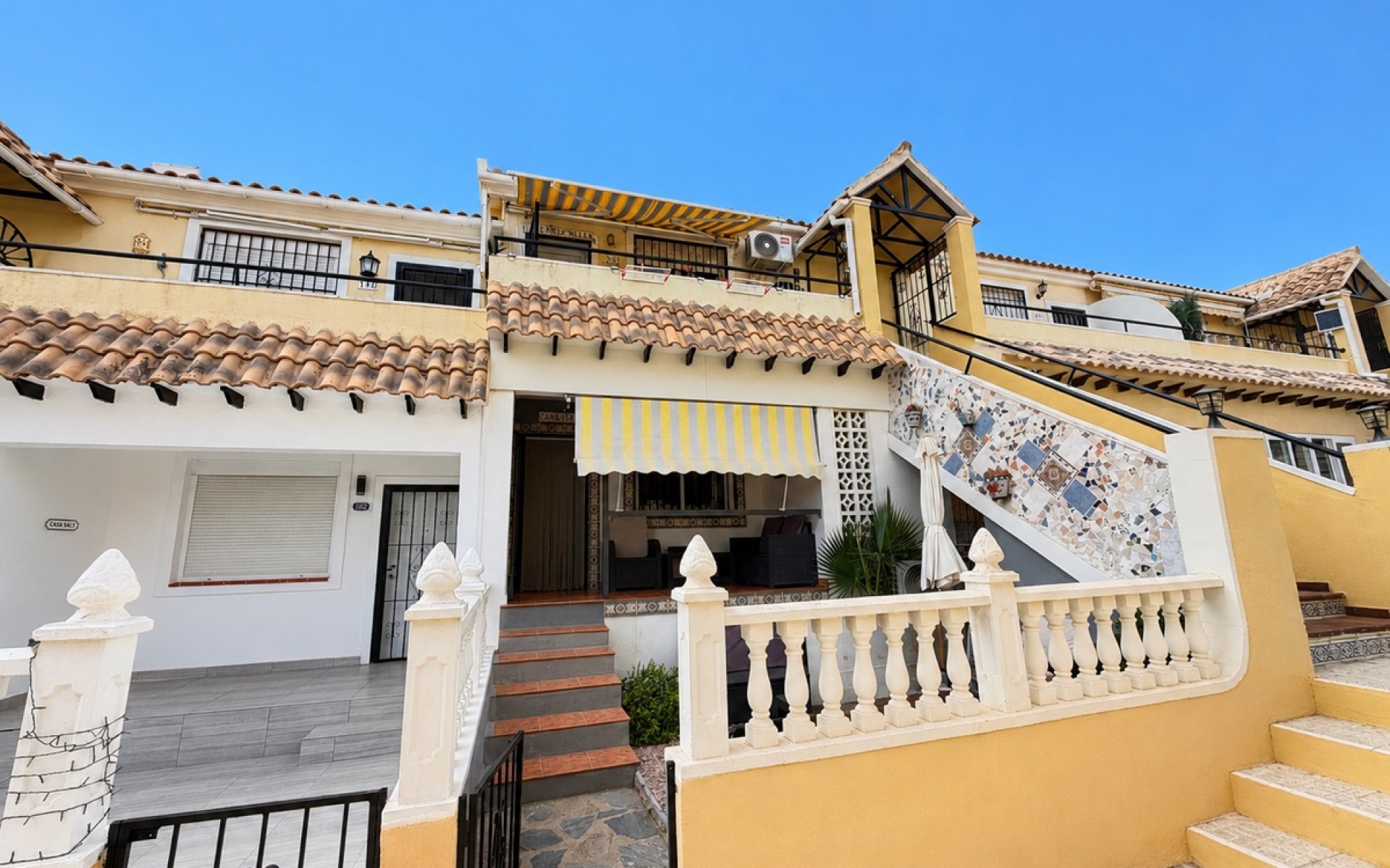  - Villa - 