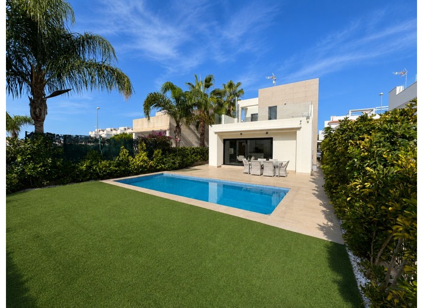  - Villa - 