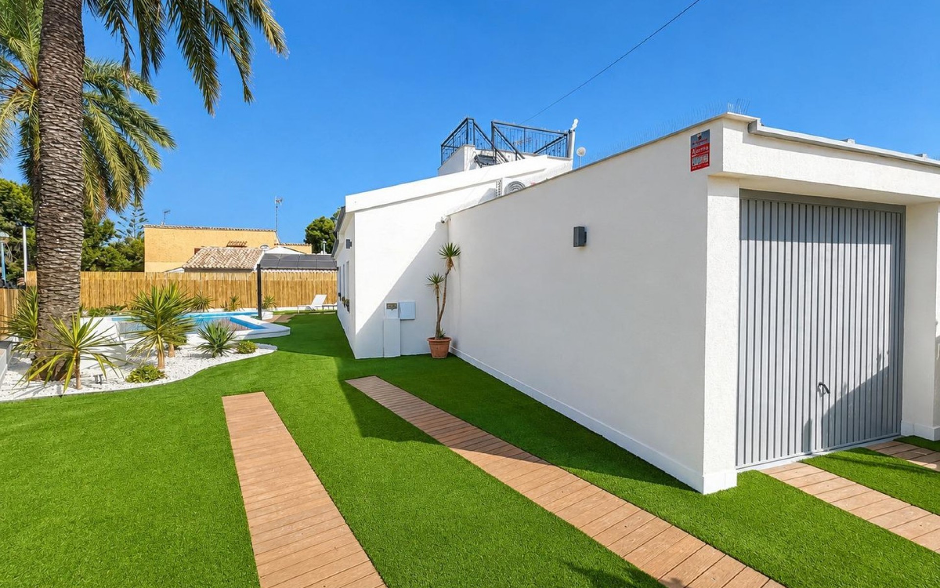  - Villa - 