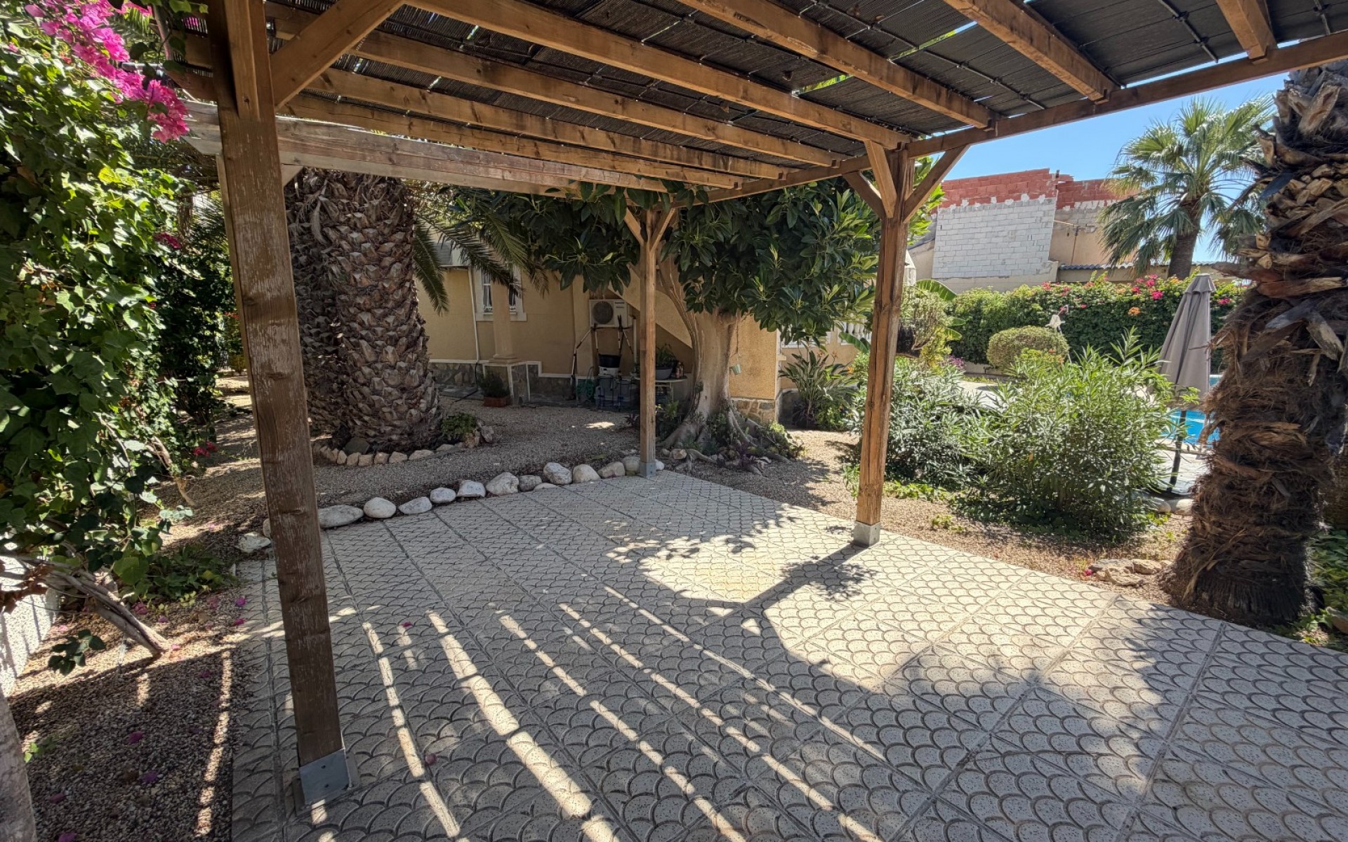  - Villa - 