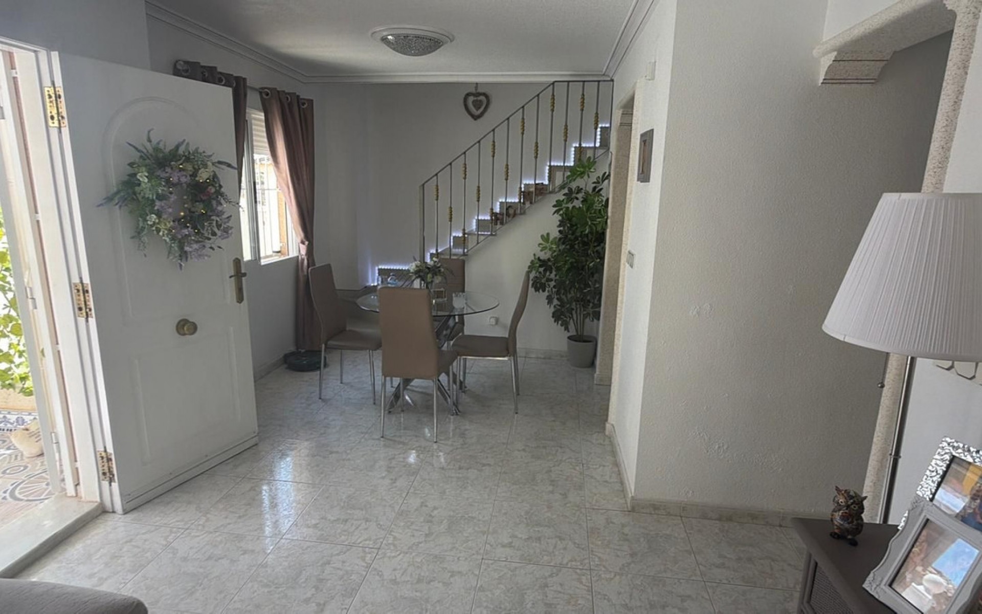  - Villa - 