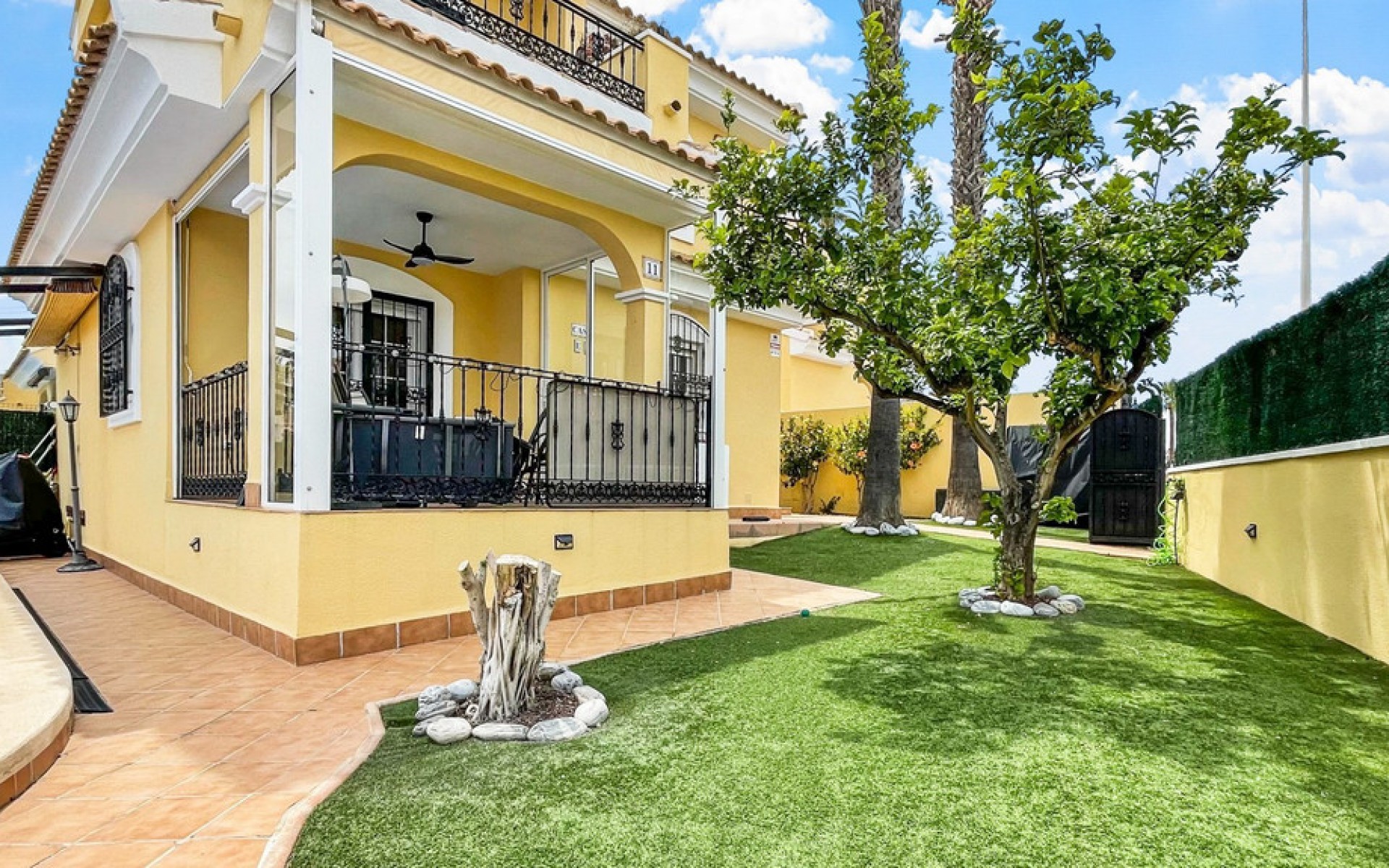  - Villa - 