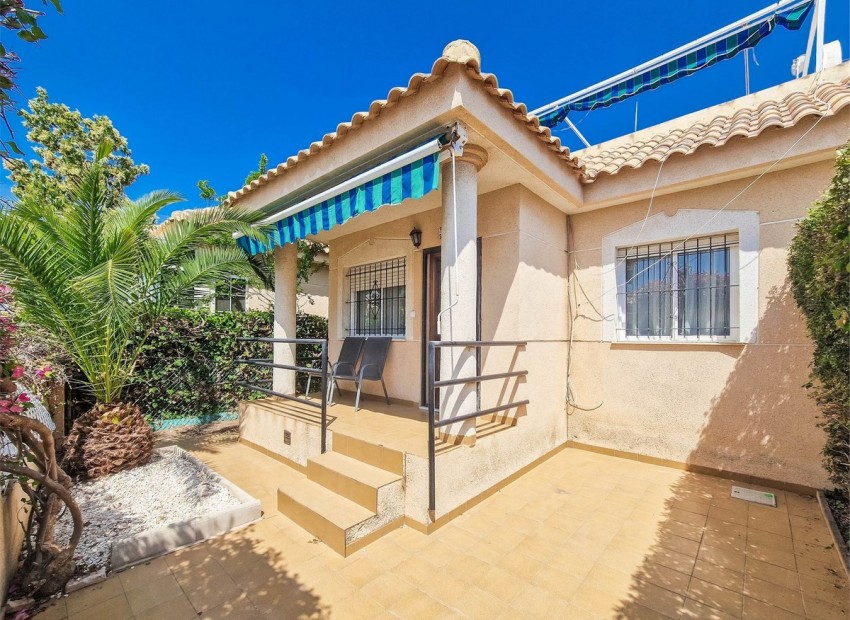  - Villa - 