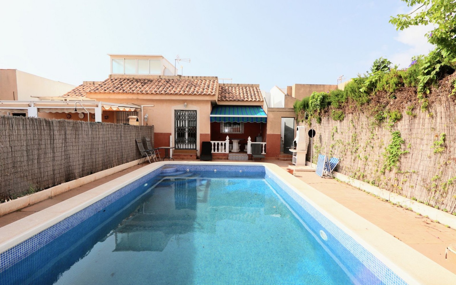  - Villa - 