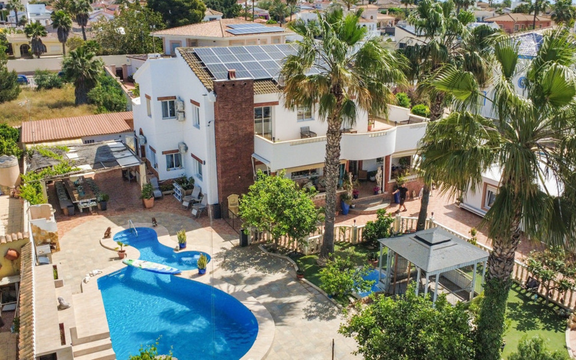  - Villa - 