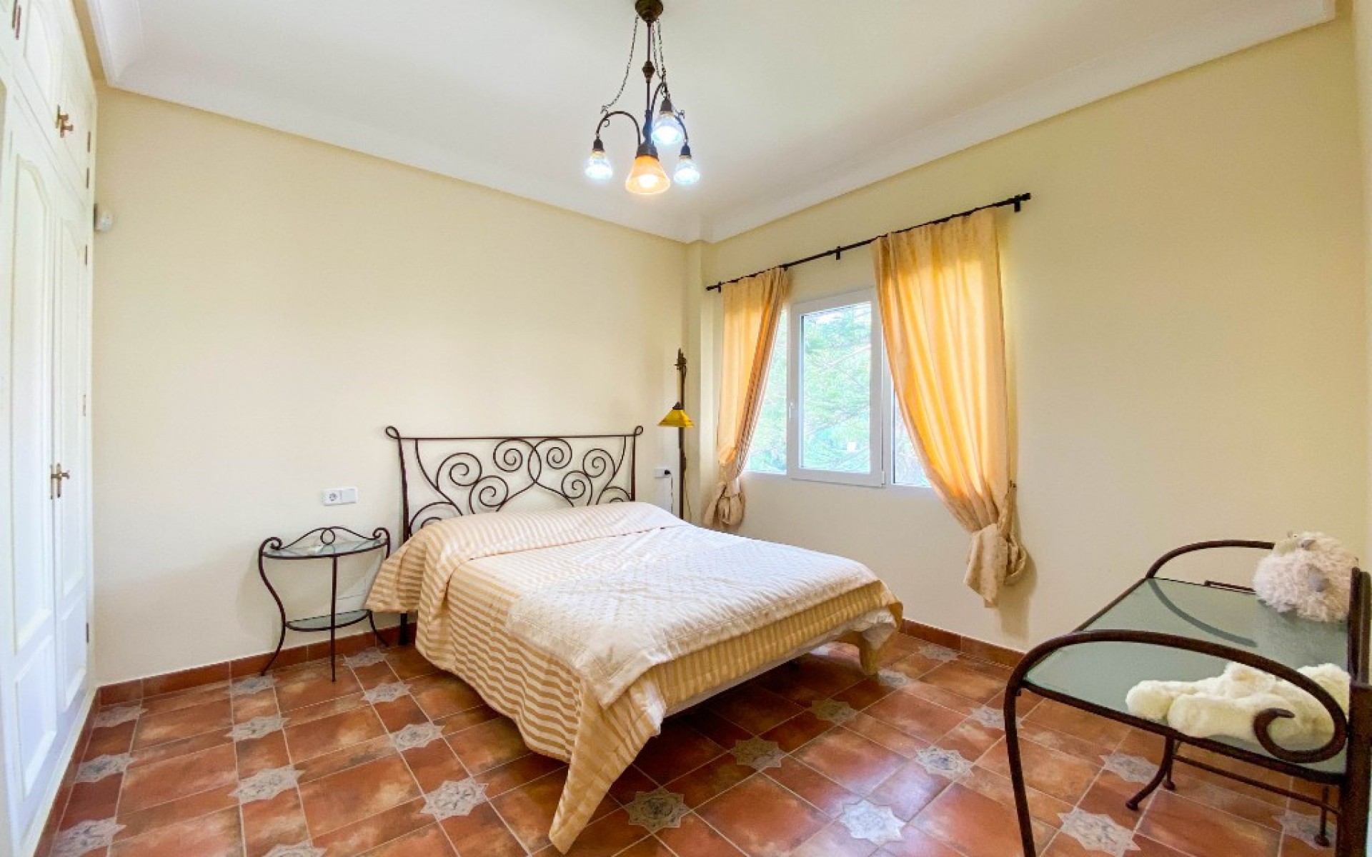  - Villa - 