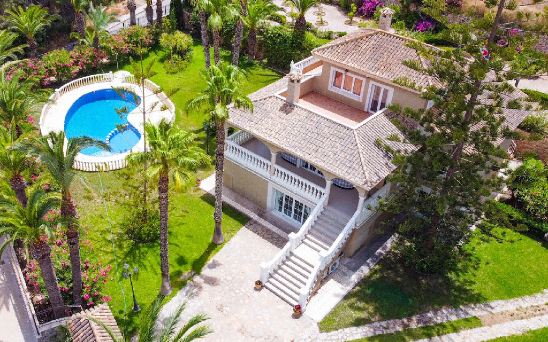  - Villa - 