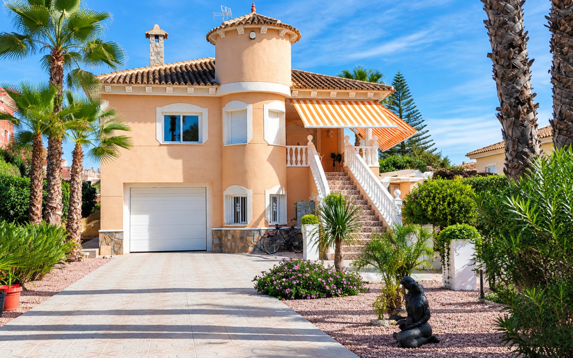  - Villa - 