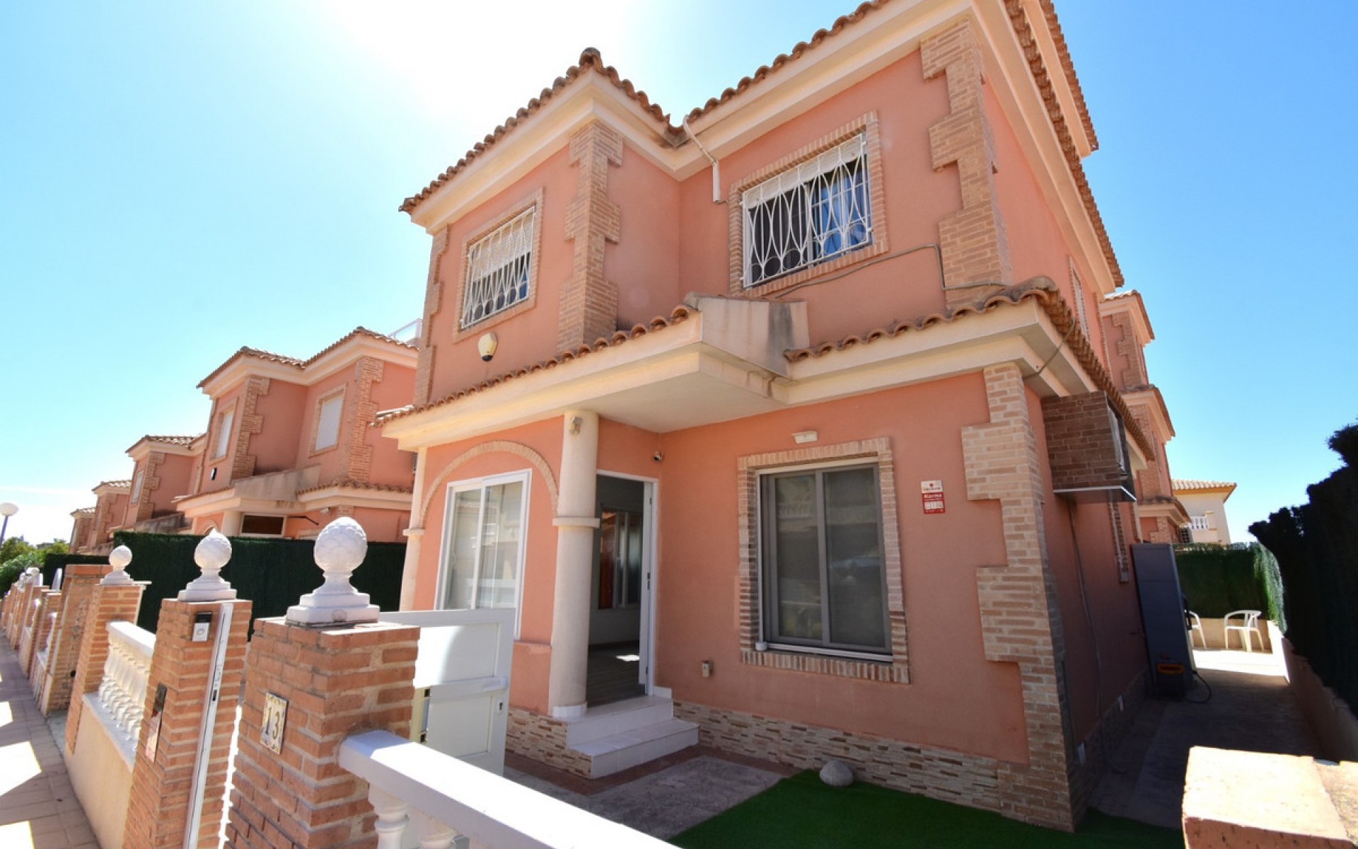  - Villa - 