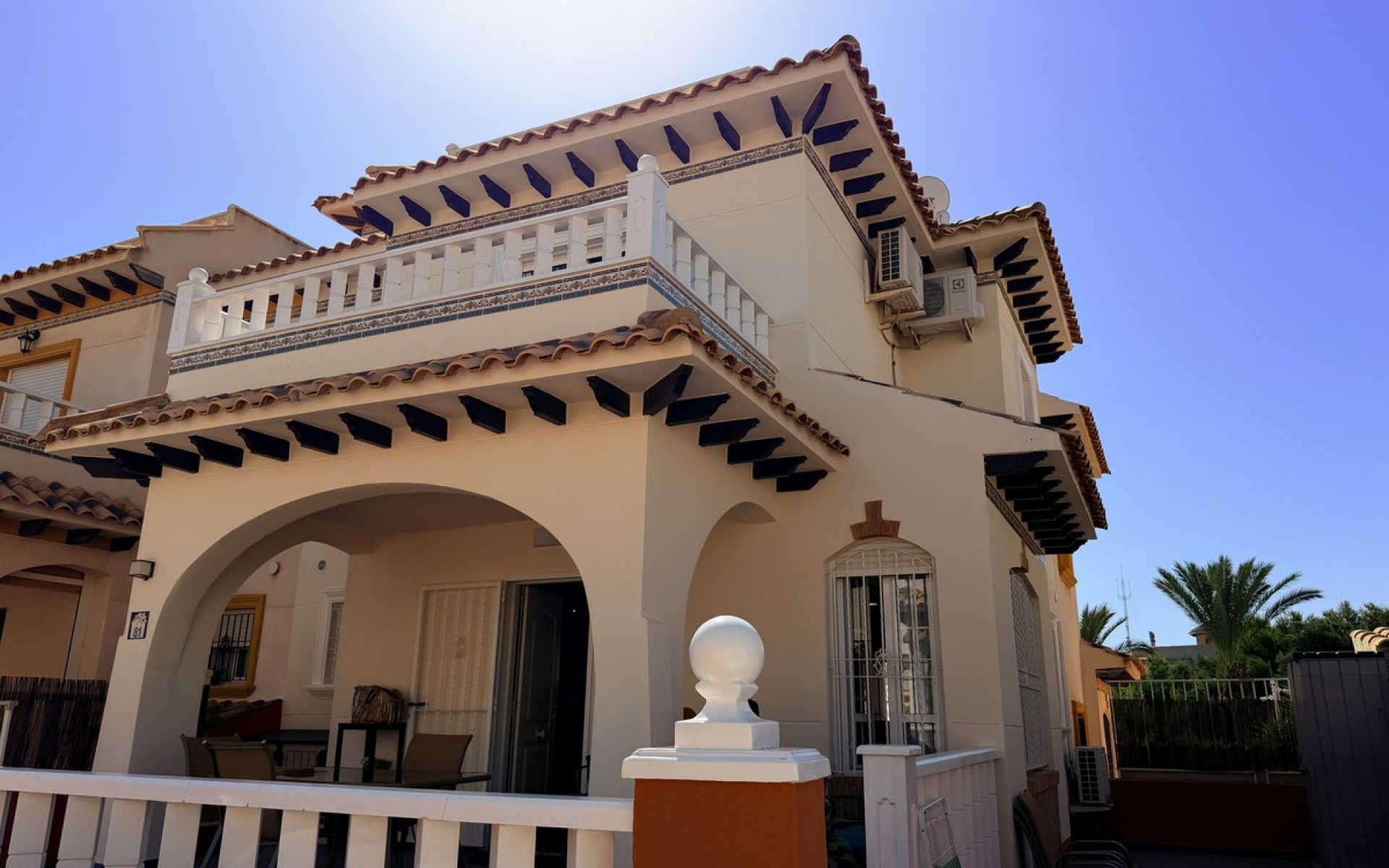  - Villa - 